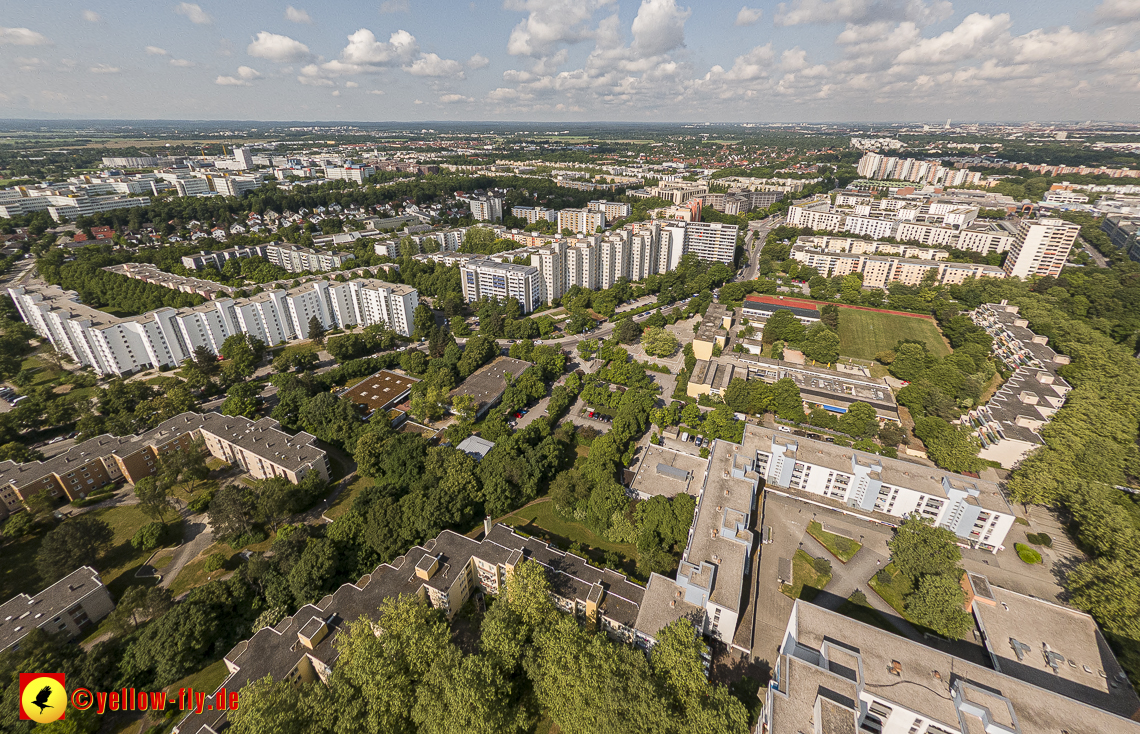 07.06.2023 - Annette-Kolb-Anger, Perlach Stift und Aufstockung in der Kafkastraße in Neuperlach